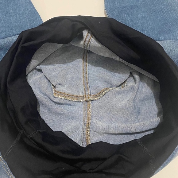 Maternity Jeans - Picture 6 of 11